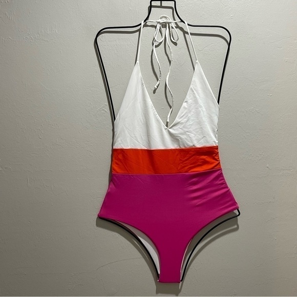 TAVIK Women’s CHASE Moderate One Piece Swimsuit Deep V Fuschia/Cherry Sz Small - Picture 2 of 10